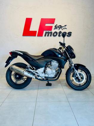 HONDA CB 300R 